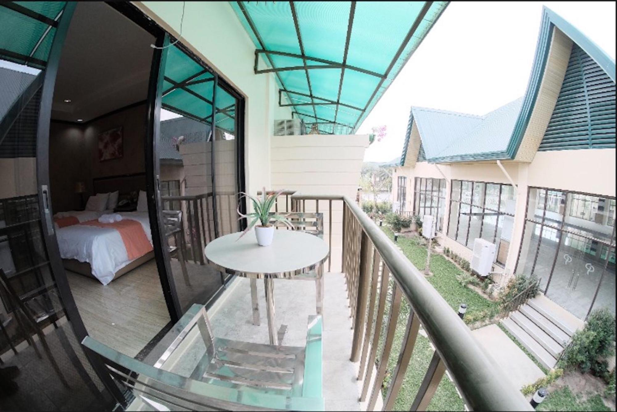 Luisita Central Park Hotel Tarlac City Habitación foto