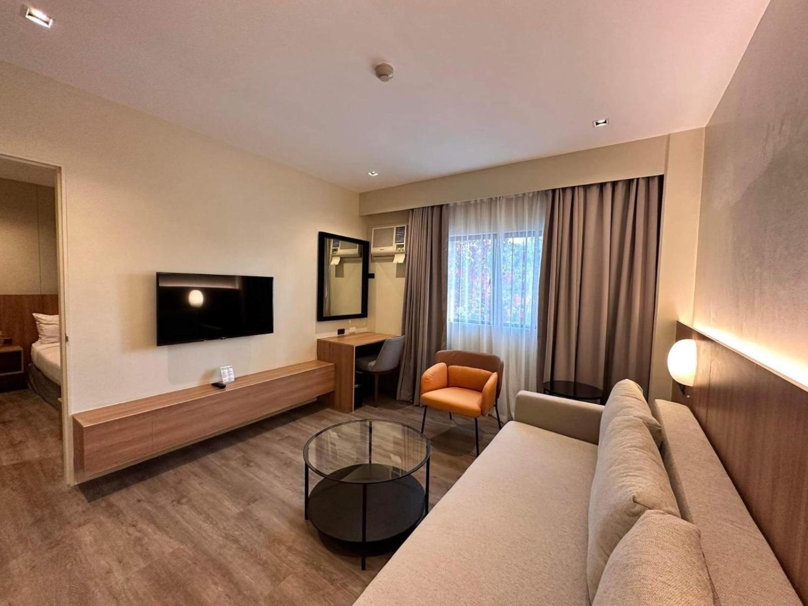 Luisita Central Park Hotel Tarlac City Habitación foto