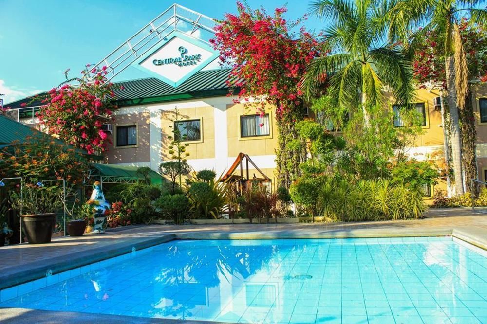 Luisita Central Park Hotel Tarlac City Exterior foto